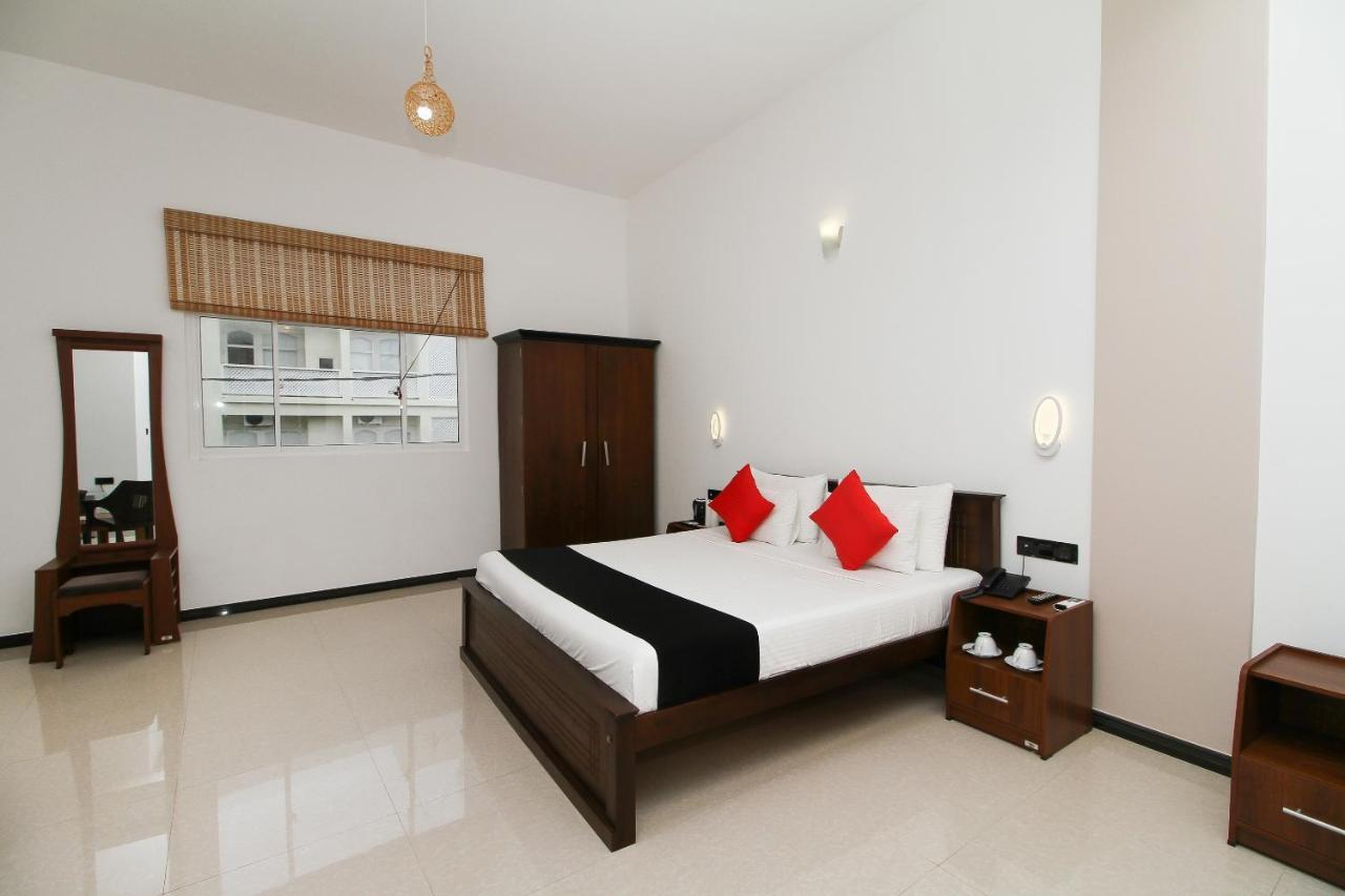 Grace Beach Resort By Travel Corners Negombo Bagian luar foto