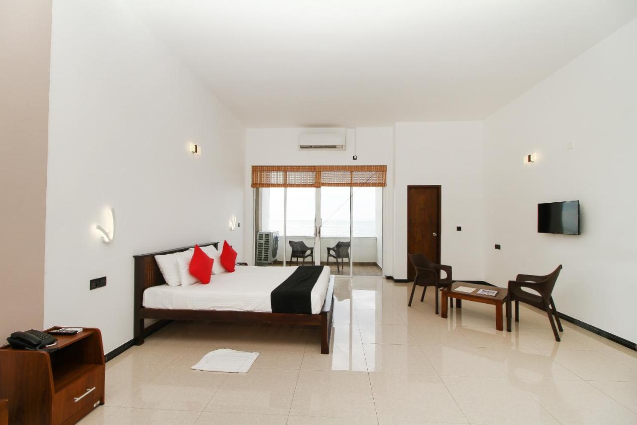 Grace Beach Resort By Travel Corners Negombo Bagian luar foto