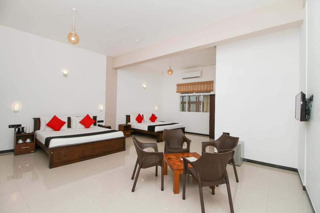 Grace Beach Resort By Travel Corners Negombo Bagian luar foto