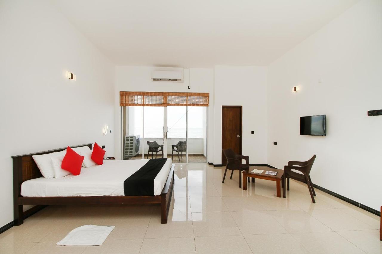 Grace Beach Resort By Travel Corners Negombo Bagian luar foto