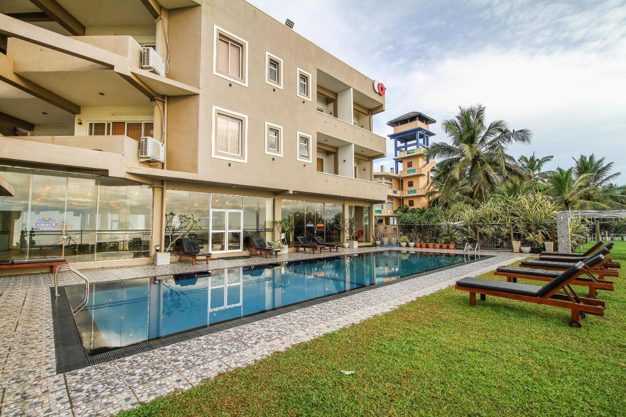 Grace Beach Resort By Travel Corners Negombo Bagian luar foto